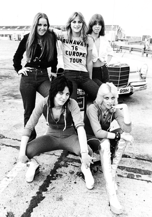 wow! baby joan jett!